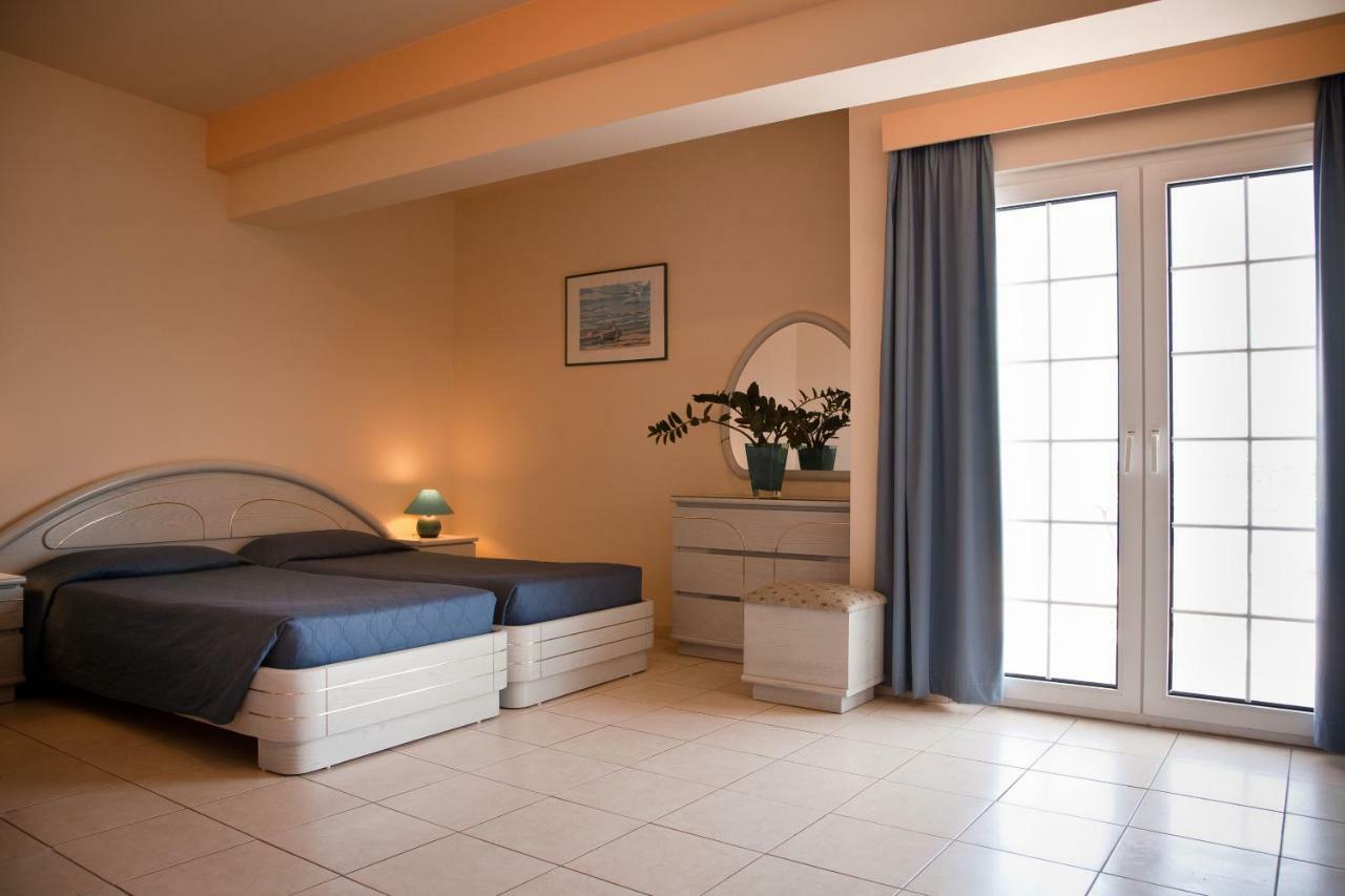 Creta Hotel Ájosz Nikólaosz Kültér fotó